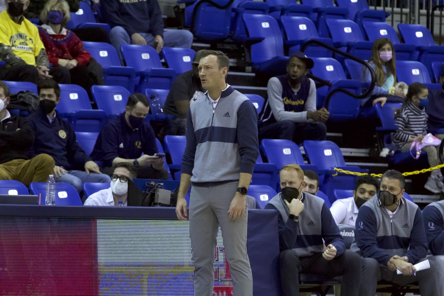 Quinnipiac Men's Basketball Coach Resigns Q30 Television