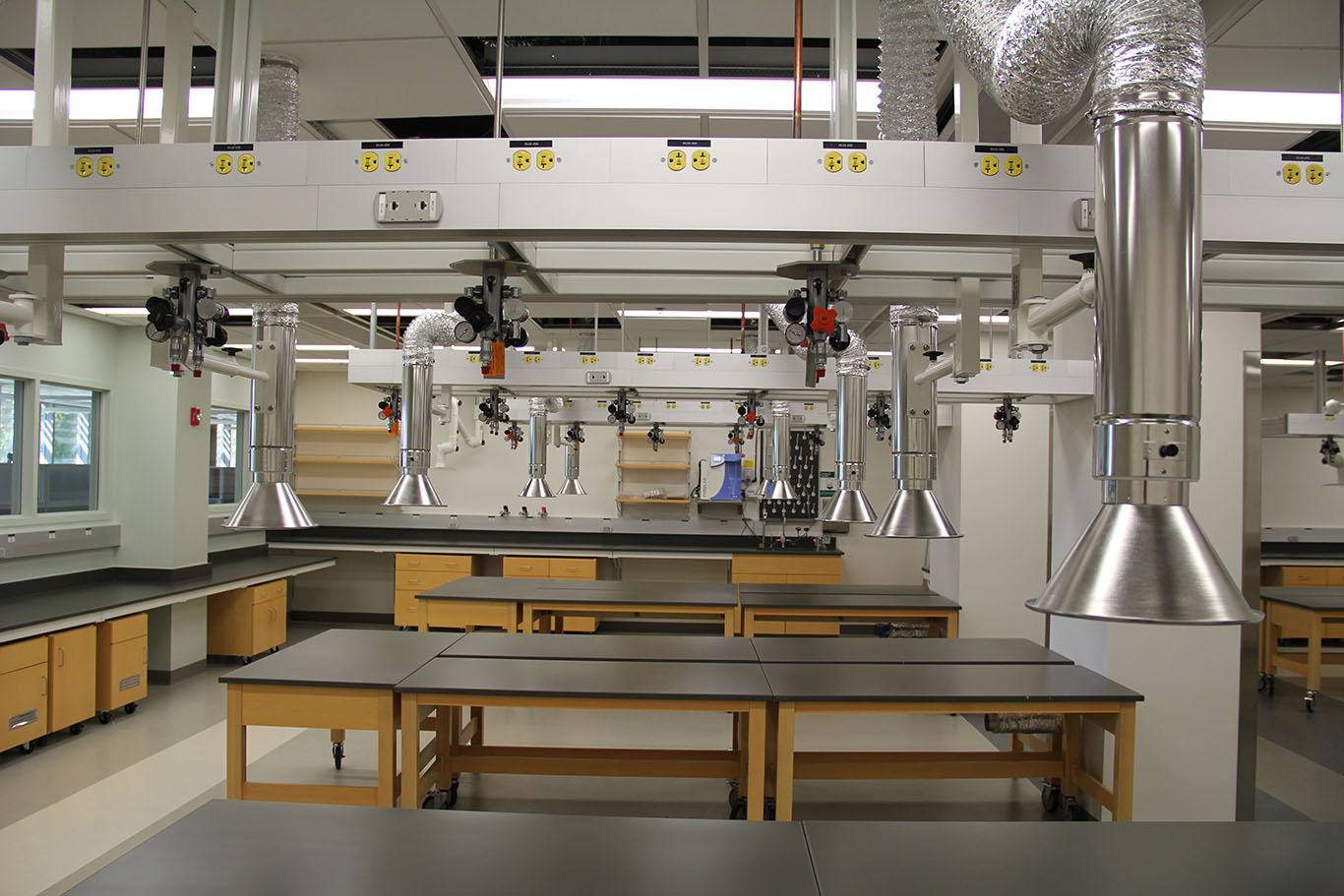 Movex Local Fume Extraction Systems Q Applied Systems