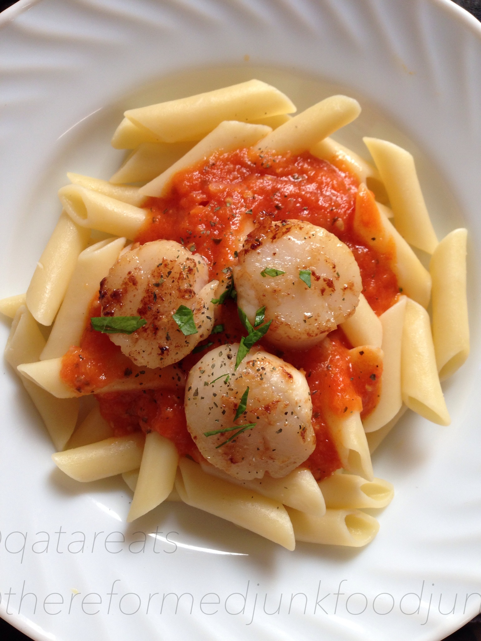 Qatar Eats Cooks Pasta Marinara and Pan Seared Scallops Qatar Eats