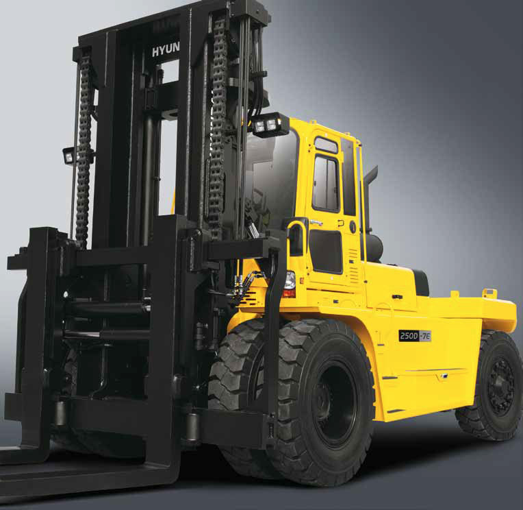 Forklifts QATAR BUILDING COMPANY