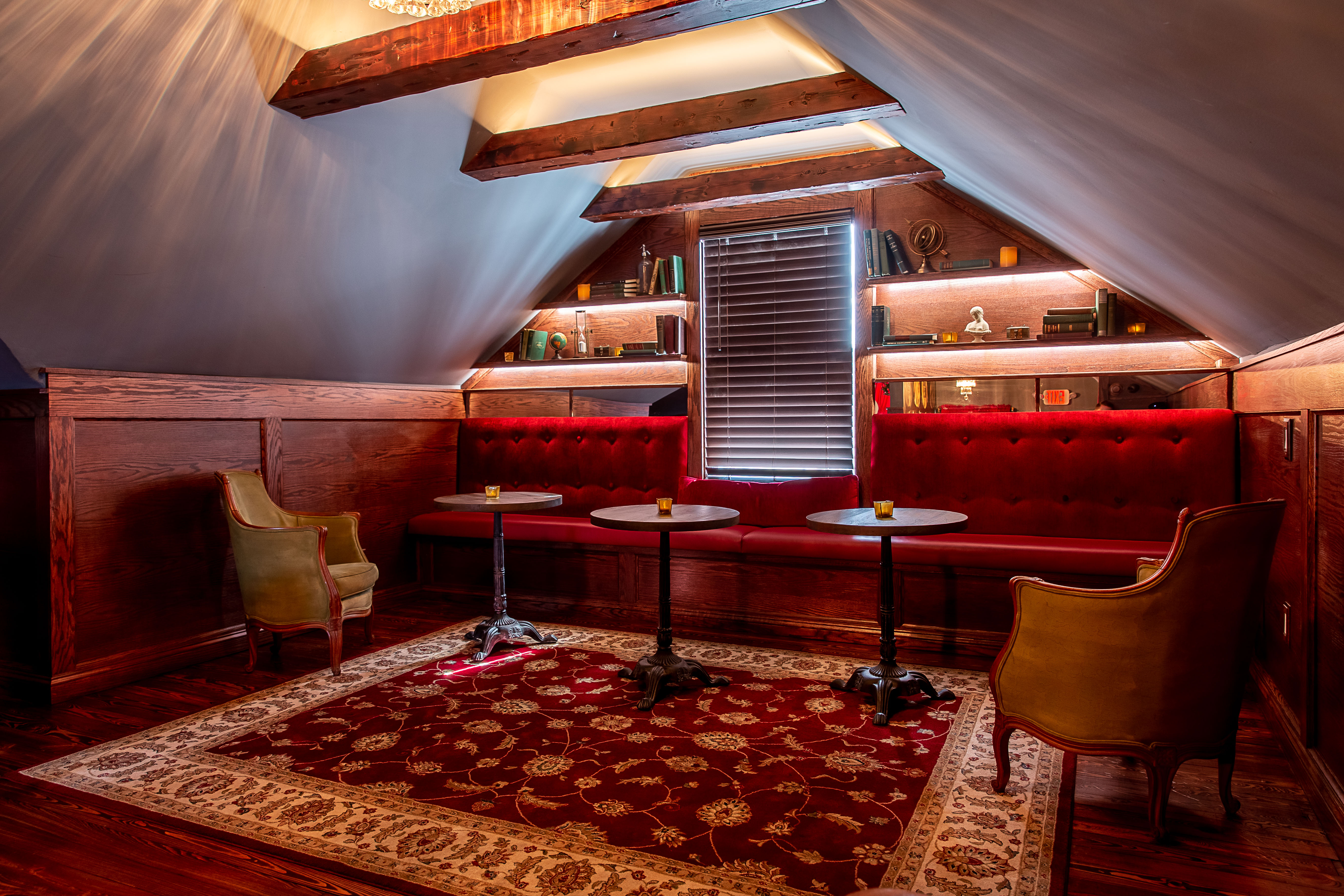 BOURBON ROOM Quintana's