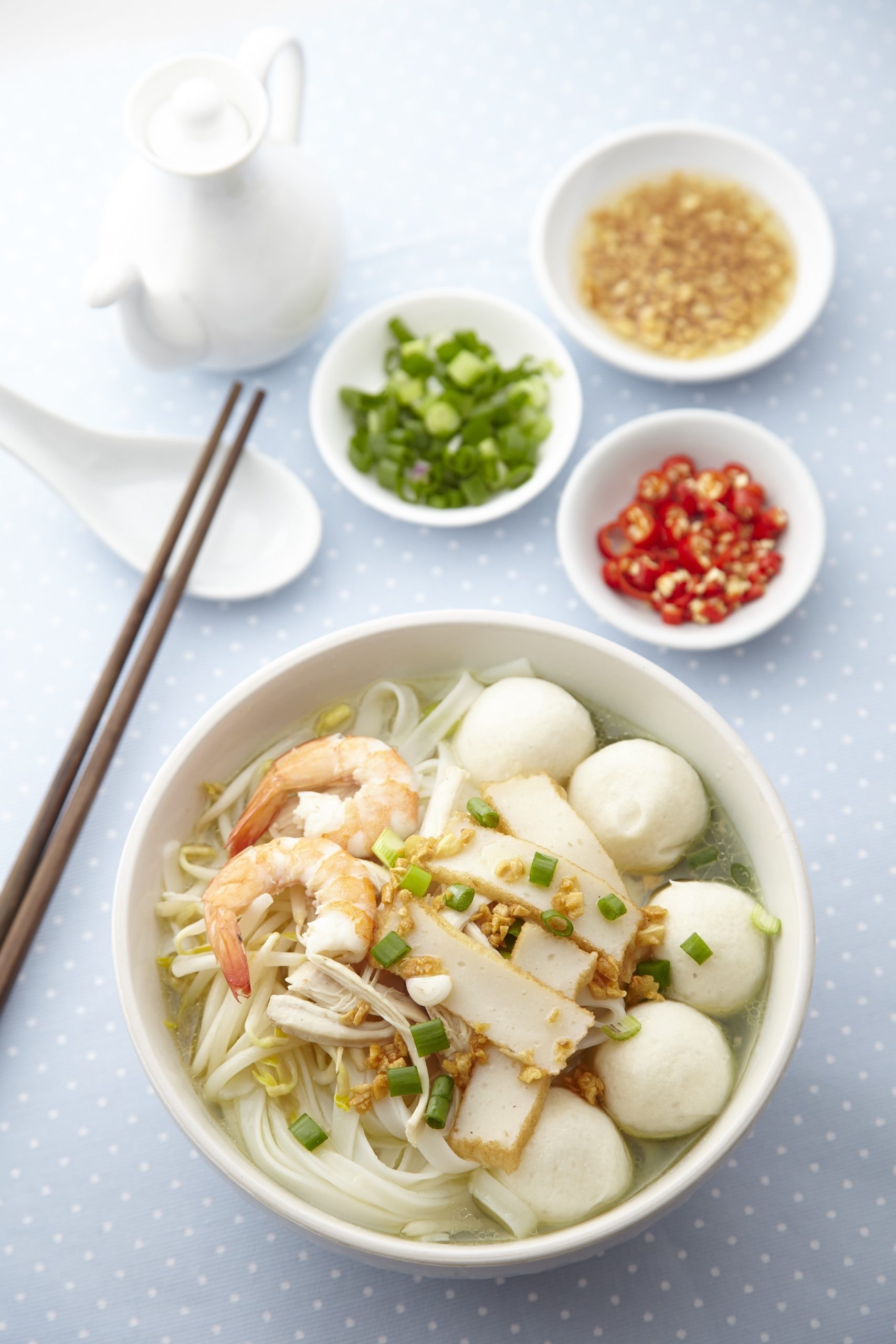 Chicken Kuey Teow Soup with Fish Cake & Fish Balls QL Kitchen