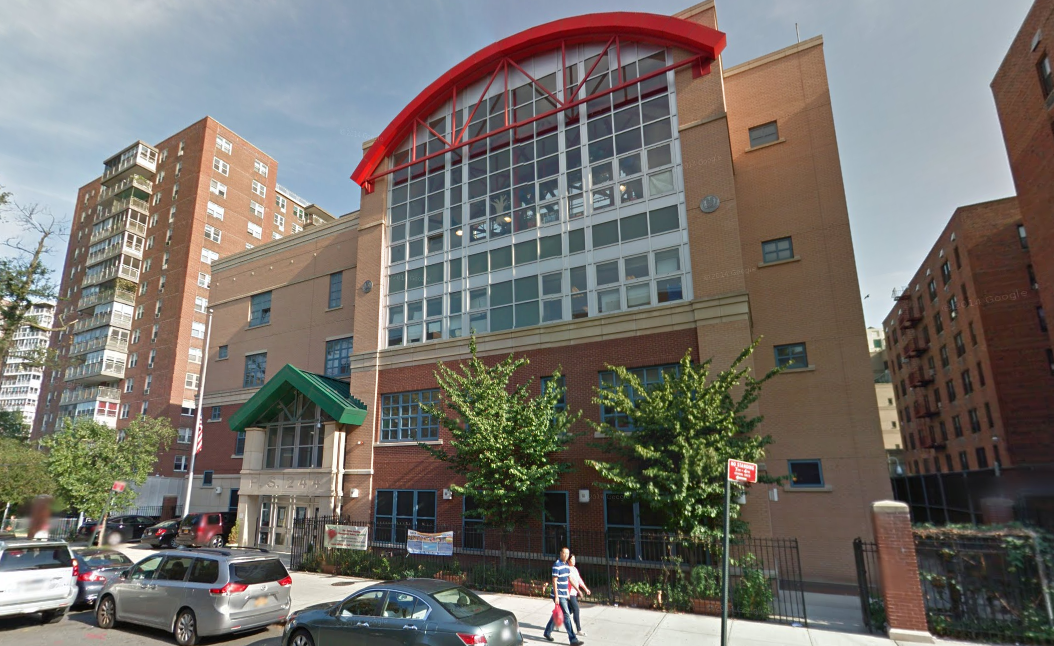 Flushing elementary school awarded national Blue Ribbon