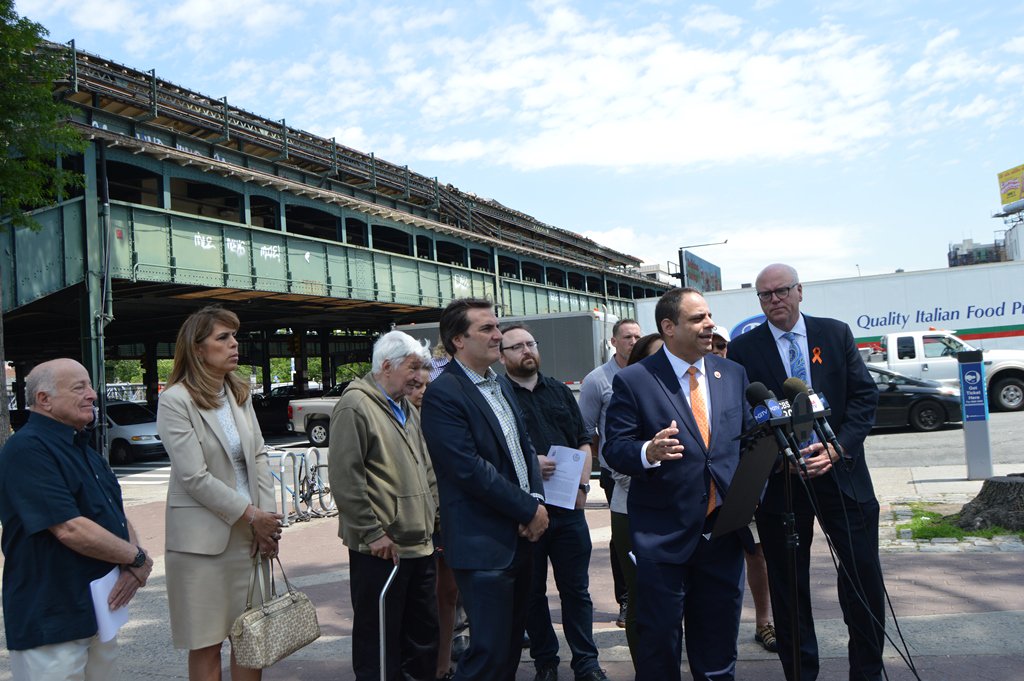 Officials call for changes to improve truckheavy streets around Grand