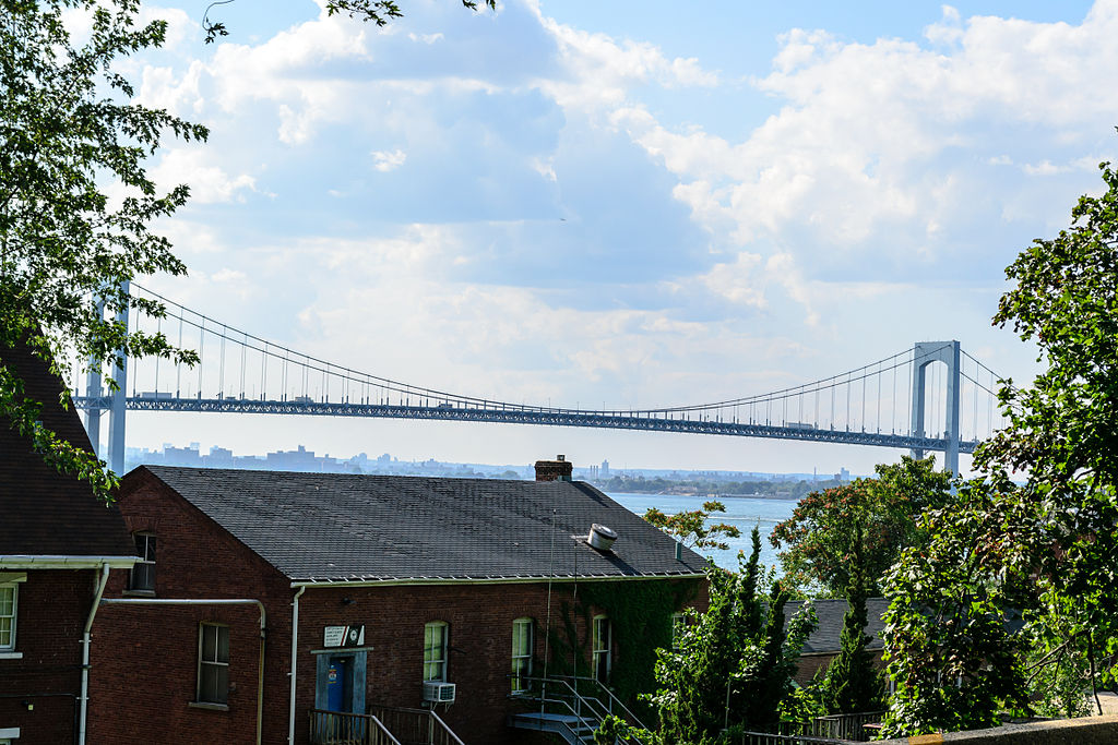 City urged to 'immediately abandon' plans for Corrections facility at