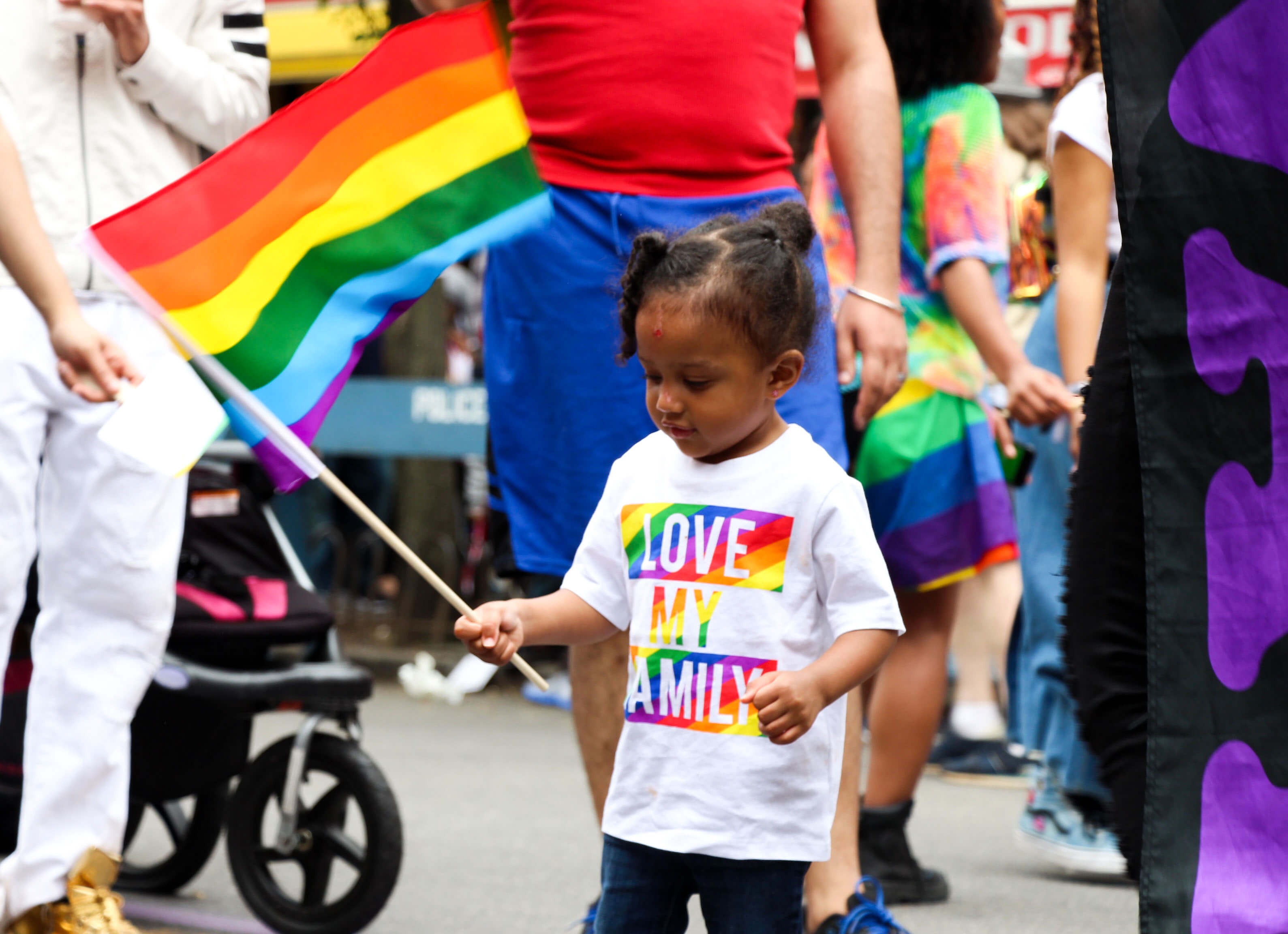 PHOTOS Queens Pride Parade in Jackson Heights celebrates life & love in a colorful way