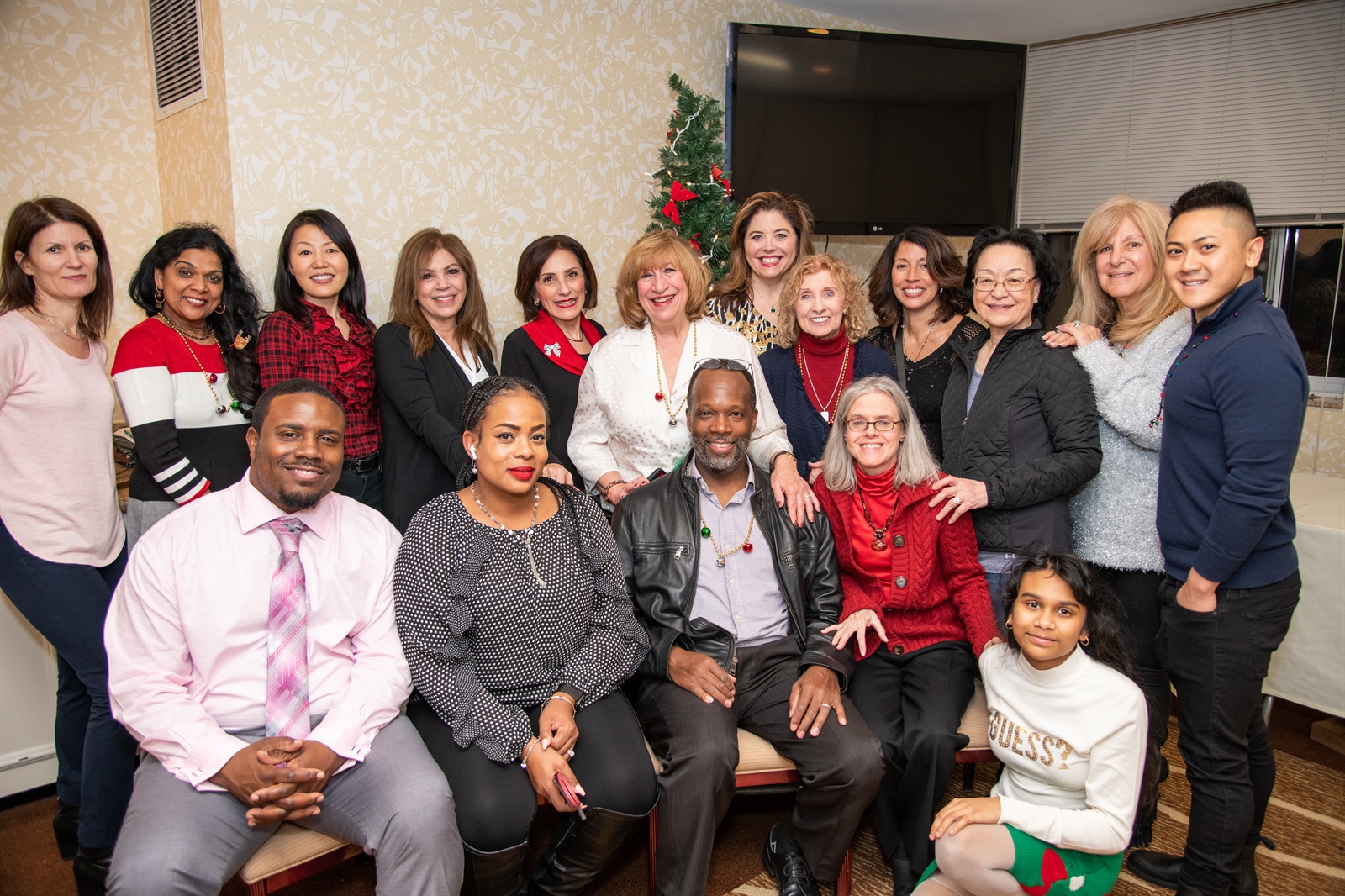 Douglas Elliman Bayside gives back to local kids