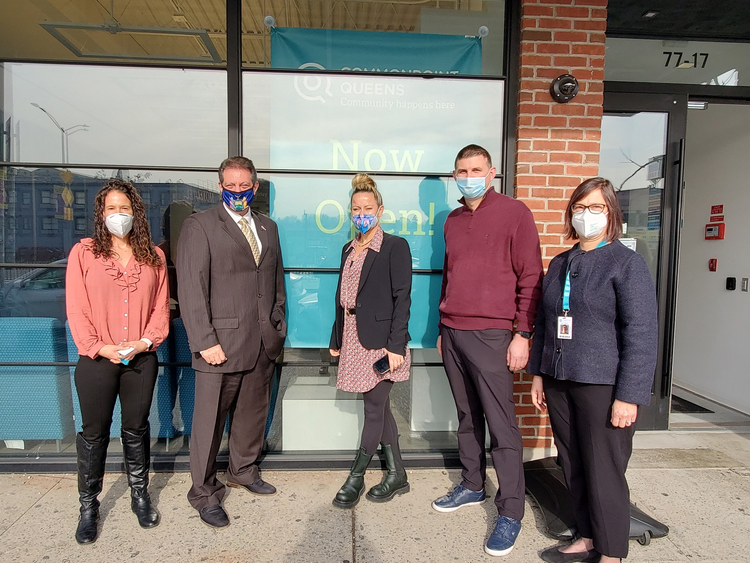 Queens senator tours employment hub in Elmhurst