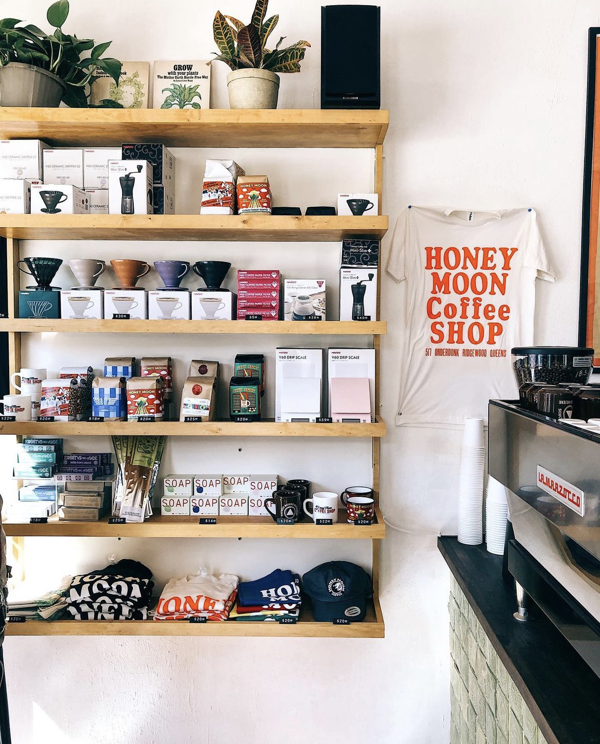 New cafe brings authentic coffee from around the world to Ridgewood