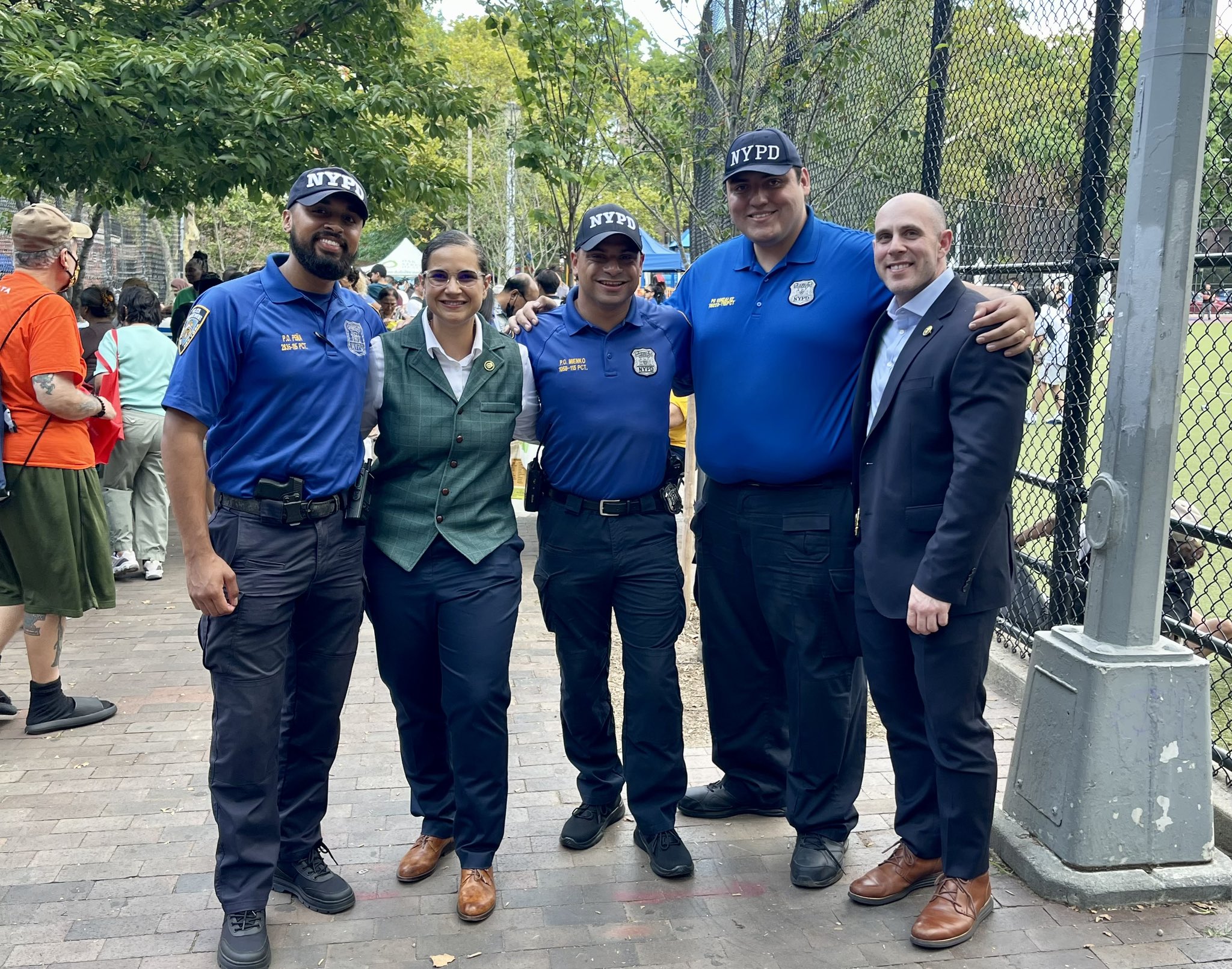 Queens communities, police precincts celebrate National Night Out