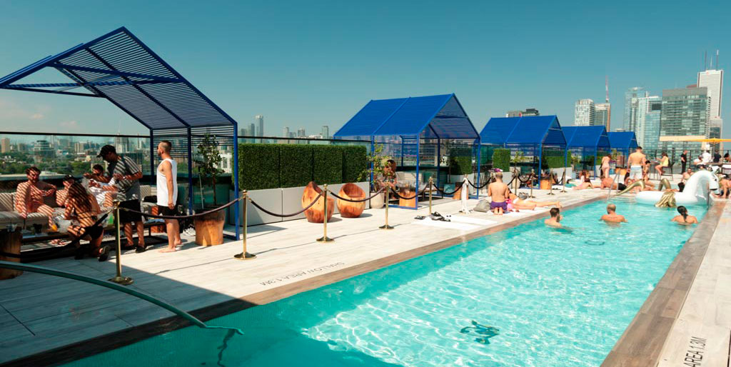 Estos son los 5 mejores bares con piscinas en Toronto en estos momentos