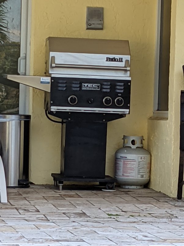 Can you use a propane tank from an old grill in a new grill? Quora