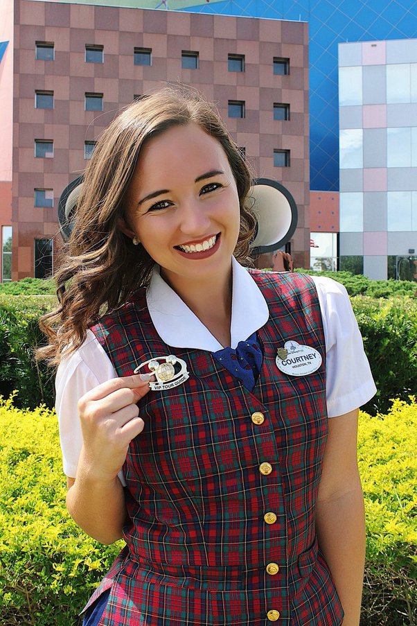 What should you not wear to Disney? Quora