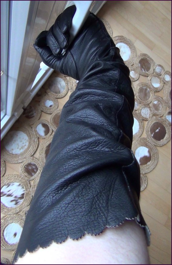 What is the best way to soften leather gloves? Quora