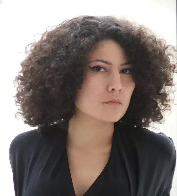 How Is It Possible That Some Caucasian People Have Very Curly Hair? - Quora