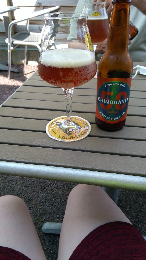 Is it legal to take pictures of food at a restaurant and post it on a