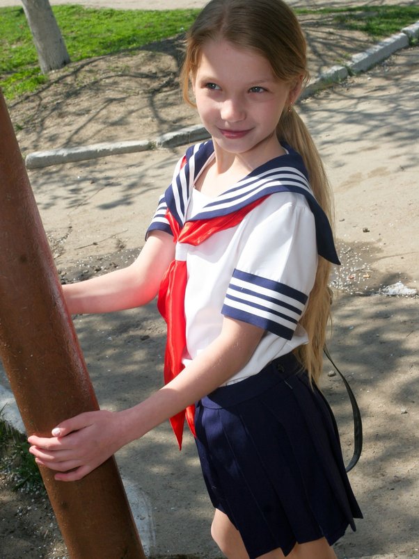 What are some reasons why school uniforms are a bad idea? Quora