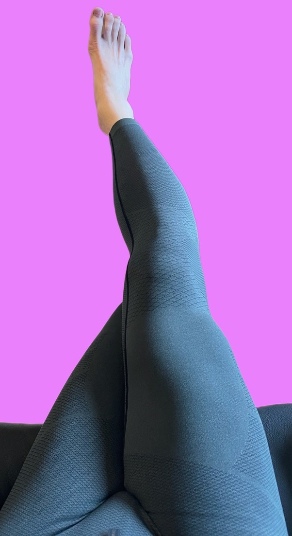 Why Do Basketball Players Wear Tights on One Leg Unveiling the Secret