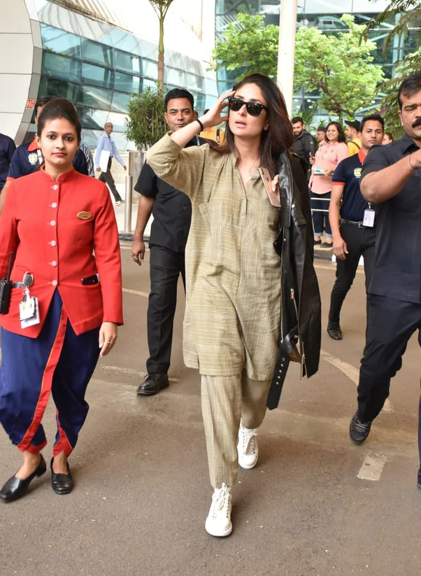 Will I wear kurta with jeans and sneaker or sports shoes? Quora