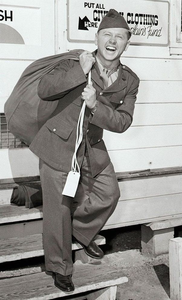 What famous actors served in the military? Quora