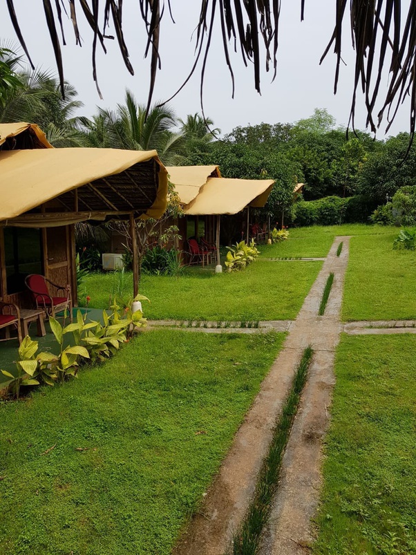 What are the best places to stay in Goa for couples? Quora