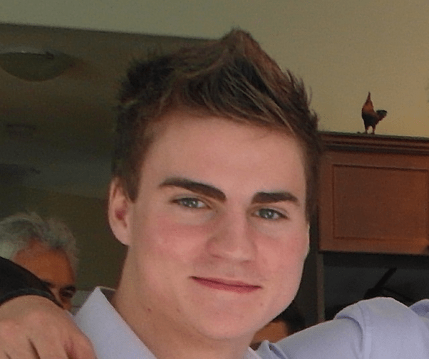 How does the face change when a person goes from 11 to 8