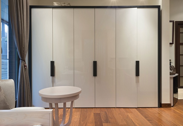 What should be the wardrobe designs for a master’s bedroom? Quora