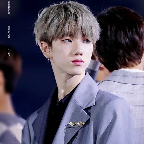 Best kpop hairstyles male from two block haircut. Why do male K-pop stars have such weird haircuts? - Quora