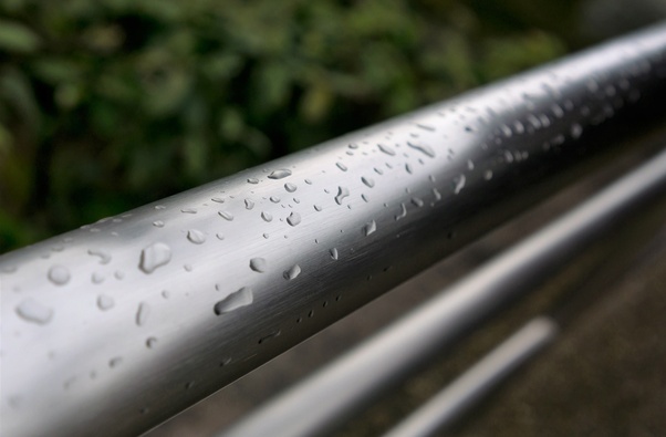 Why doesn't stainless steel rust? Quora