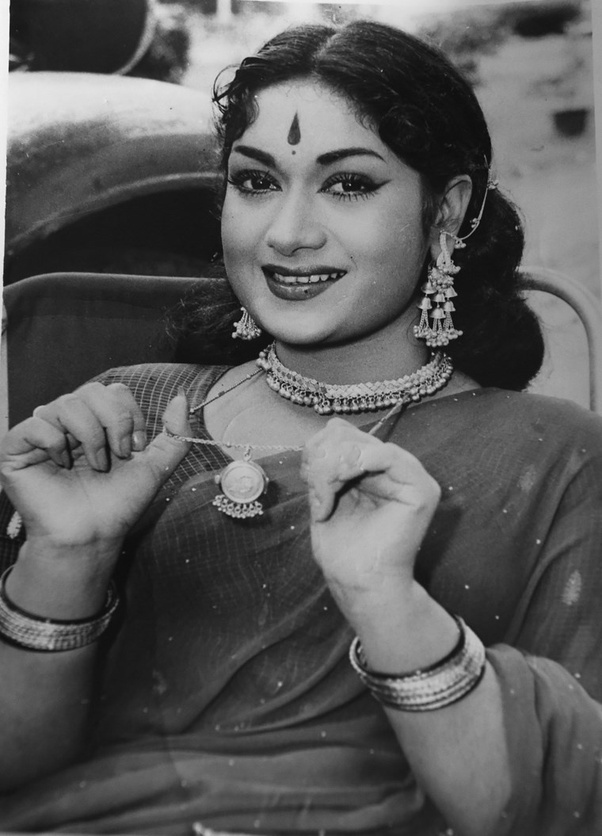 Why are there no Telugu heroines currently in any Indian