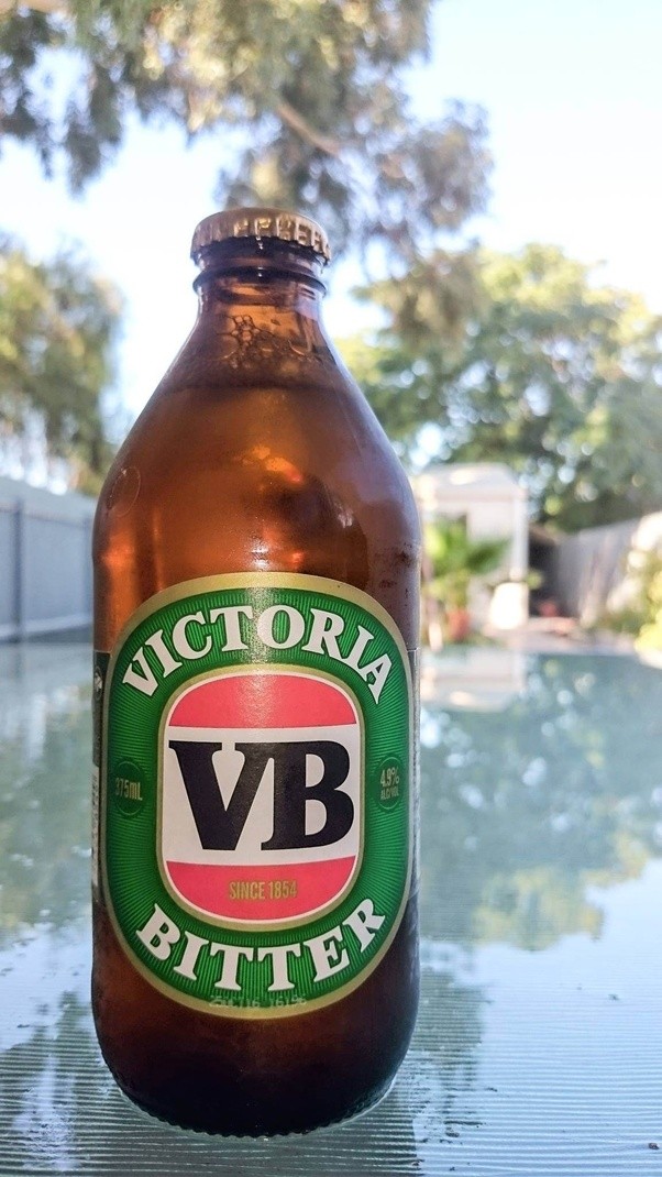 Is there a pointandshoot camera that can create a shallow depth of