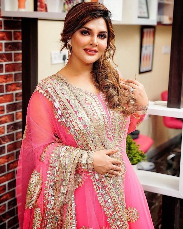 What are the most exotic photos of the Indian fashion model? Quora