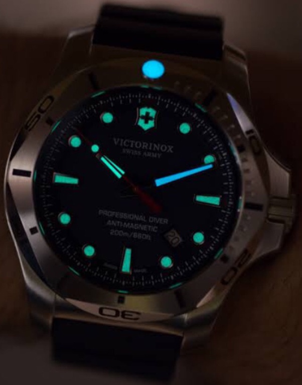 Why does a Swiss Army watch glow in the dark only sometimes? Quora