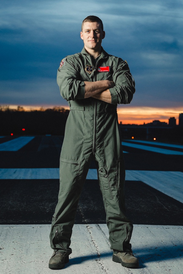 What uniforms do you get when you are a U.S. Air Force pilot? Quora