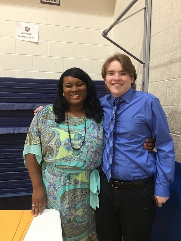 What are the best things to wear for 8th grade graduation? Quora