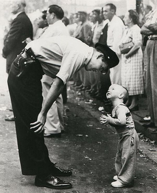 Which are some of the best photographs taken till date by pulitzer