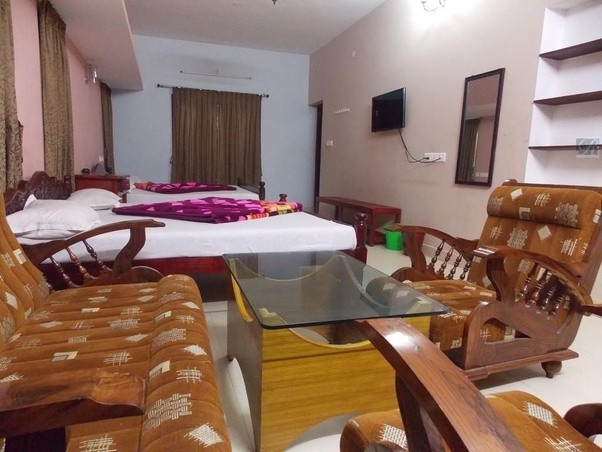 What is the cheapest and best travelling option in Ooty