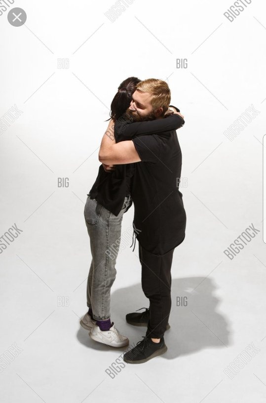 When a girl hugs you, what is the difference between a lovers hug and a