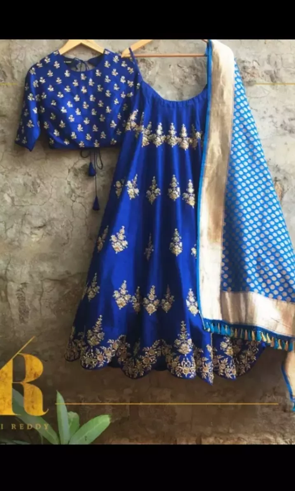 What dress should I wear for my brother’s marriage? Quora