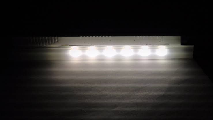 Apakah lampu LED dengan arus AC bisa menggunakan arus DC? - Quora