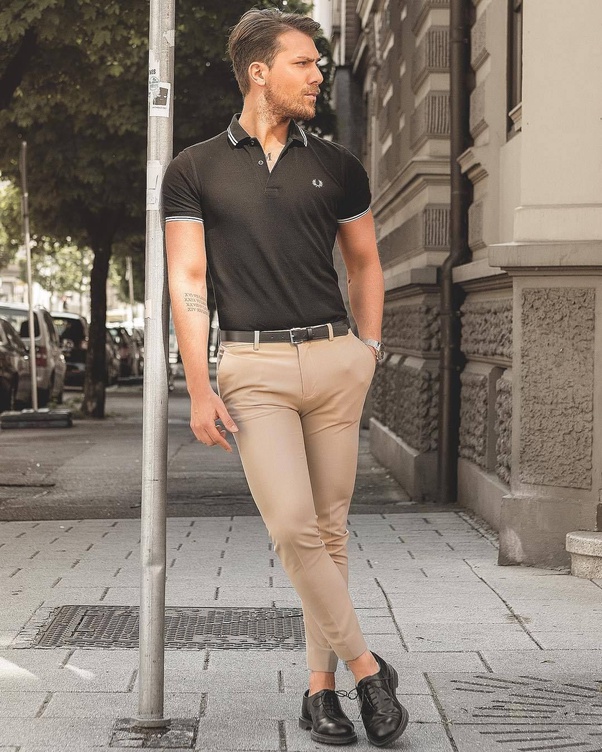 Can you wear a black polo with khaki dress pants? Quora