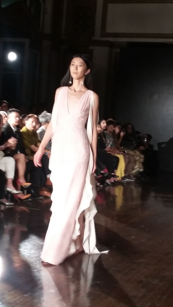 Do fashion designers travel? Quora