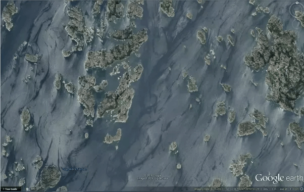 Why does Finland have so many islands when compared to a larger country