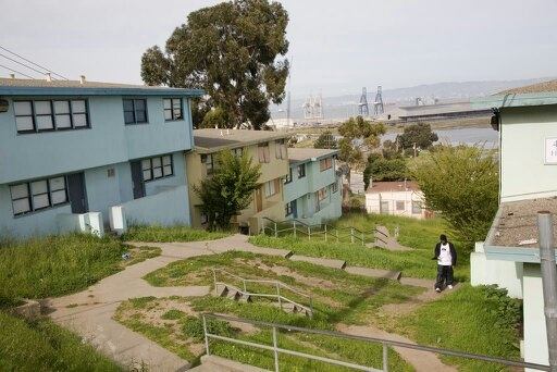 What are the most dangerous housing projects in San