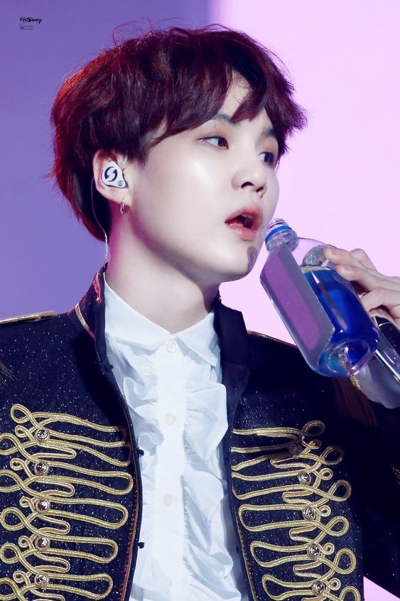 What BTS member do you think has the best jawline, and if