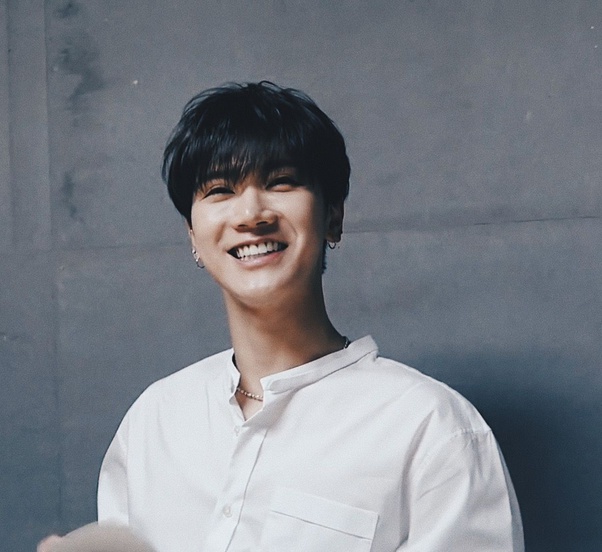 If you could create a kpop group with 2 main dancers, 2 main vocalists