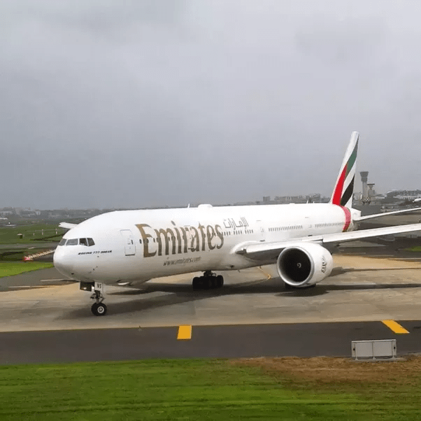 What are the best airlines to travel between India and the