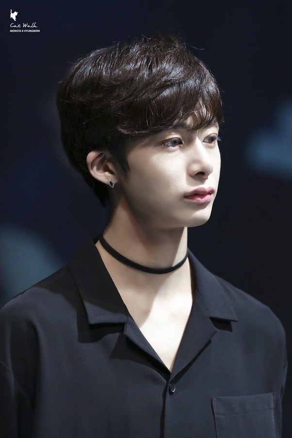 Do women find very long eyelashes on men attractive? Quora