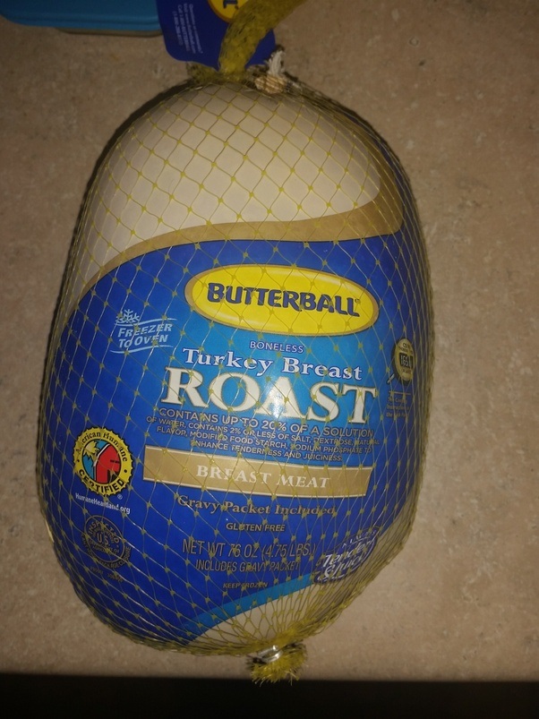 What is the smallest roasting turkey one can typically buy in the