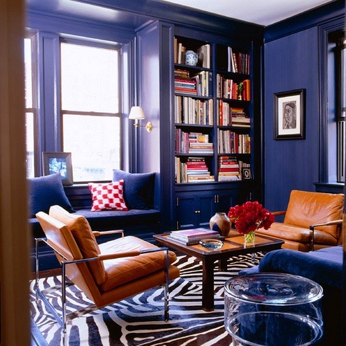 What are the best paint colors for small spaces and why